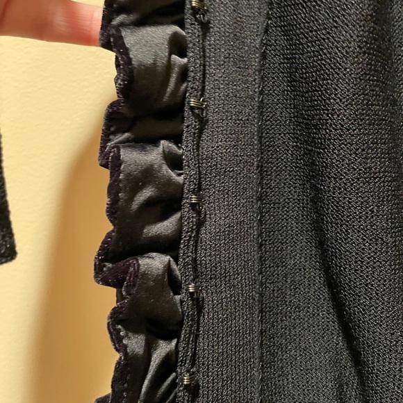 St. John Cardigan - Picture 4 of 4